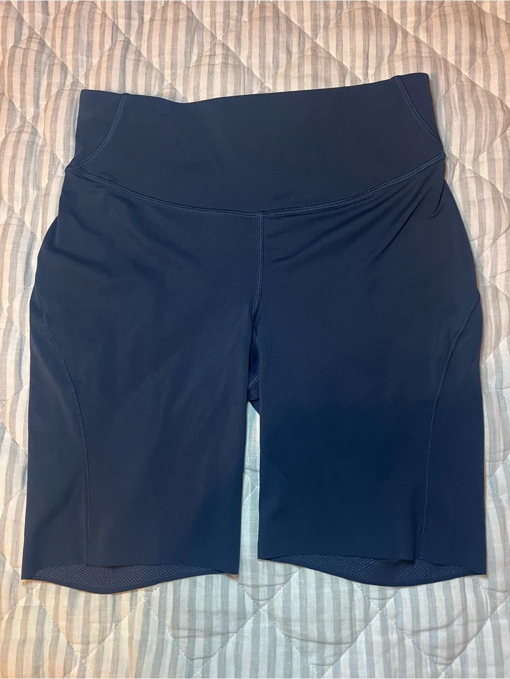Lululemon Base Pace High Rise Short 8” Navy